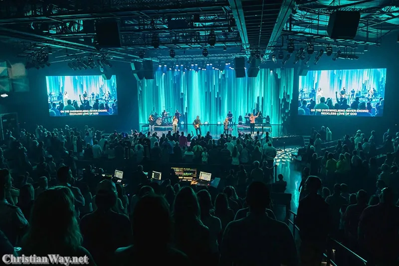 The Top 10 Largest Megachurches in the World