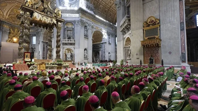 Roman Catholic Church: History, Beliefs, Worship, and Mission