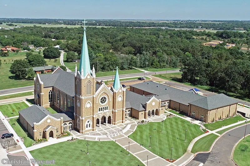 Top 10 Largest Catholic Parishes in the USA